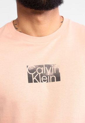 Camiseta Calvin Klein Rosa Nude