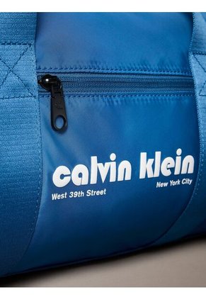 Bolso Azul Duffle Deportivo Calvin Klein