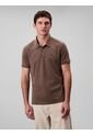 Polo Chocolate Con Monograma Bordado Calvin Klein de Calvin Klein