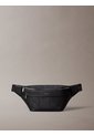 Canguro Negro Con Relieve Integral De Emblema Calvin Klein de Calvin Klein