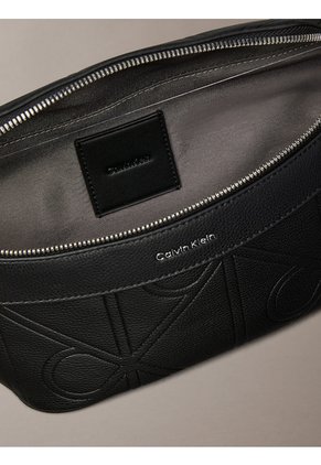 Canguro Negro Con Relieve Integral De Emblema Calvin Klein