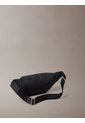 Canguro Negro Con Relieve Integral De Emblema Calvin Klein de Calvin Klein