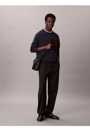 Bolso Negro De Vuelo Con Correa Webbing Calvin Klein