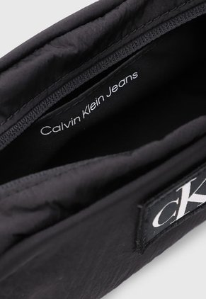 Bolso Manos Libres Negro-Blanco Calvin Klein