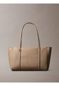 Bolso Beige Tote Con Emblema Calvin Klein de Calvin Klein