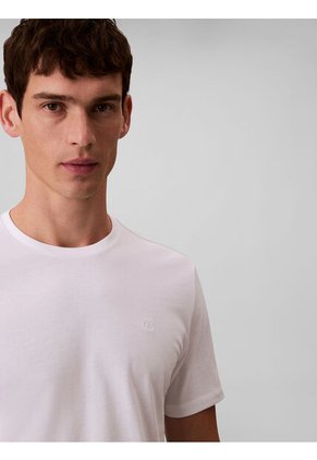 Camiseta Blanca Con Micro Monograma Bordado Calvin Klein