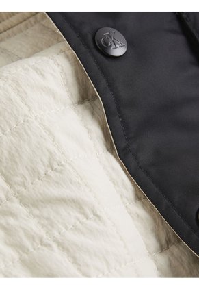 Chaqueta Negra Reversible Para Mujer Calvin Klein