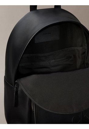 Morral Negro Para Portátil Calvin Klein