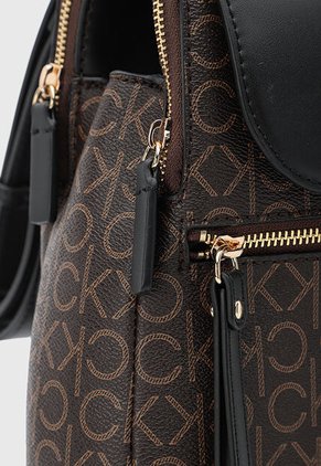 Morral Calvin Klein Marrón
