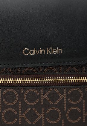 Morral Calvin Klein Marrón