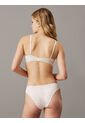 Bralette Beige Elegante De Encaje Sin Forro Calvin Klein de Calvin Klein