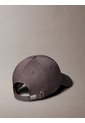 Gorra Gris Con Monograma Bordado Calvin Klein de Calvin Klein