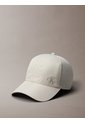 Gorra Beige Con Bordado Monograma Calvin Klein de Calvin Klein