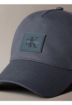 Gorra Gris Con Parche De Goma De Monologo Calvin Klein