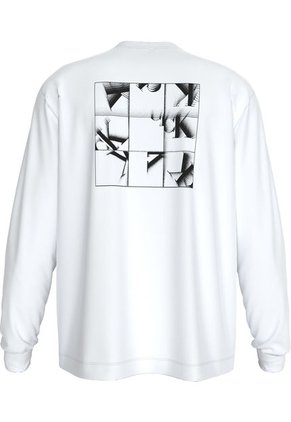 Camiseta Blanca Manga Larga Con Monograma Calvin Klein