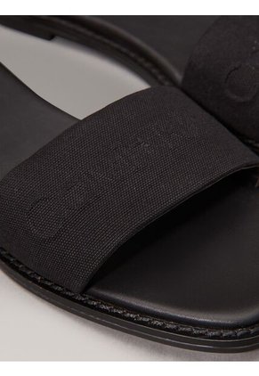 Sandalias Negro De Lona Calvin Klein