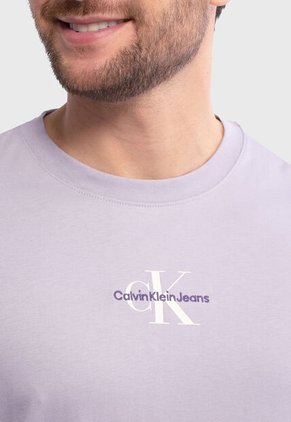 Camiseta Calvin Klein Lila