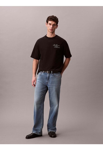Camiseta Negra Con Estampado Gráfico Calvin Klein