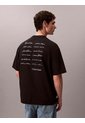 Camiseta Negra Con Estampado Gráfico Calvin Klein de Calvin Klein