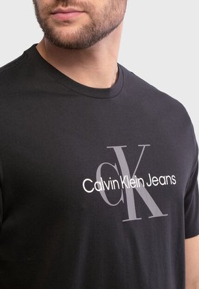 Camiseta Calvin Klein Negro
