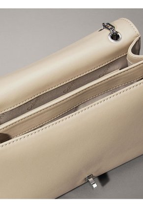 Bolso Beige Cruzado Convertible Calvin Klein