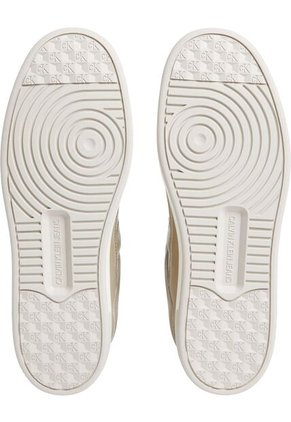 Tenis Beige De Cuero Sintético Calvin Klein