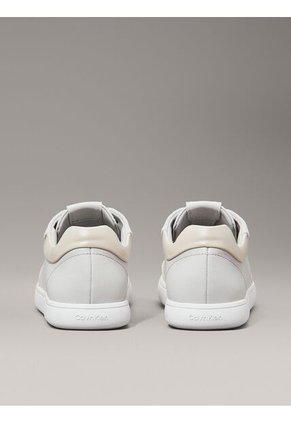 Tenis Gris De Cuero De Perfil Bajo Calvin Klein