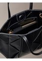 Bolso Negro Tote Mini Cruzado Con Diseño Tejido Calvin Klein de Calvin Klein