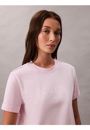 Camiseta Rosada De Corte Clásico Con Gráfico Calvin Klein