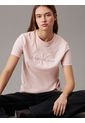 Camiseta Rosada De Chenilla Con Monograma Calvin Klein de Calvin Klein