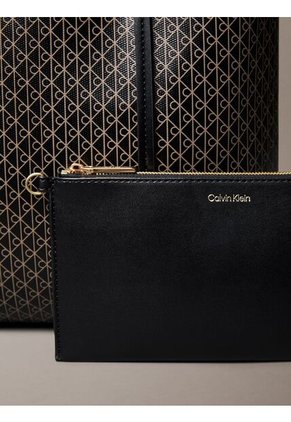 Bolso Negro Tote Pequeño Con Logo Monograma Con Bolsito Calvin Klein