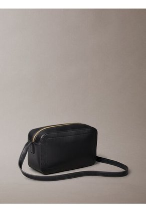 Bolso Negro Cruzado Con Logo Monograma Grabado Calvin Klein