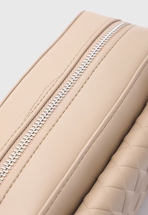 Bolso Manos Libres Calvin Klein Mini Quilt Caqui