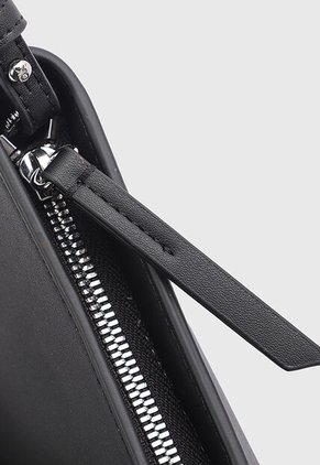 Bolso Calvin Klein Negro