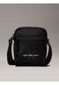 Bolso Negro Reporter Essential Calvin Klein de Calvin Klein