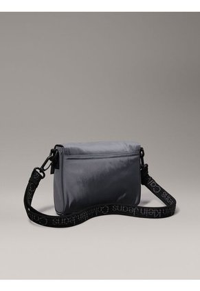 Bolso Azul Cruzado Ultralight Con Solapa Calvin Klein