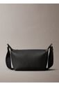 Bolso Negro De Hombro Ultralight Calvin Klein de Calvin Klein