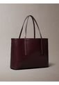 Bolso Café Tote Pequeño Con Logo Monograma Con Bolsito Calvin Klein de Calvin Klein
