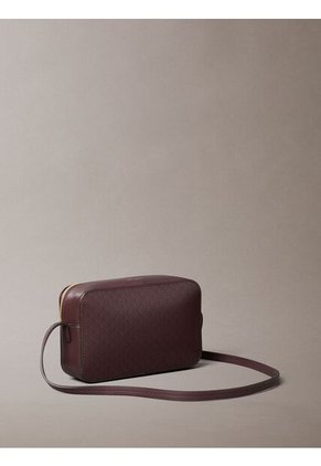 Bolso Café Cruzado Con Logo Monograma En Todo El Artículo Calvin Klein
