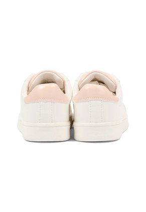 Tenis Blanco Bajos Con Cordones Calvin Klein