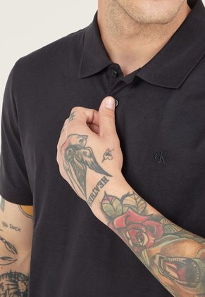 Polo Negro Calvin Klein