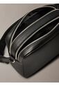 Bolso Negro Cruzado Ultralight Con Doble Cremallera Calvin Klein de Calvin Klein