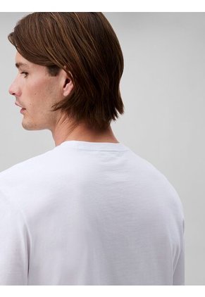 Camiseta Blanca Varsity Con Monograma De Parche Calvin Klein