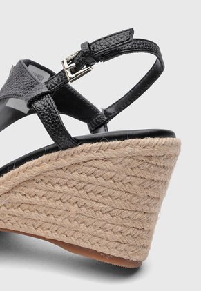 Sandalia Tacón Corrido Calvin Klein Blanta Negro