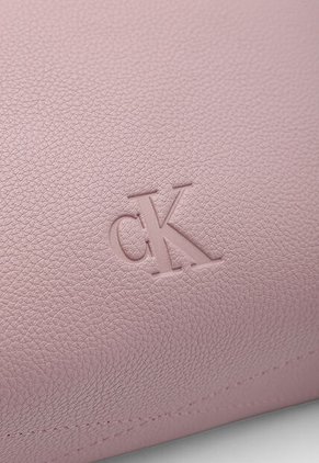 Bolso Manos Libres Calvin Klein Rosa