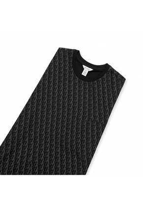 Camiseta Negra Con Estampado Calvin Klein