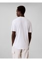 Camiseta Blanca Con Emblema En Relieve Calvin Klein de Calvin Klein