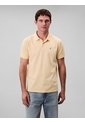 Polo Amarillo Con Monograma Bordado Calvin Klein de Calvin Klein