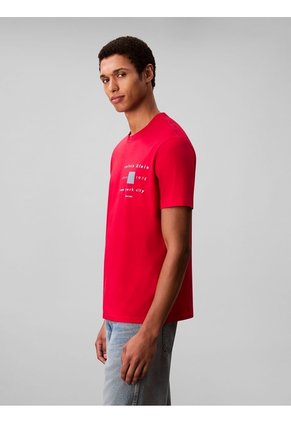 Camiseta Roja Con Estampado Gráfico Red Box New York City Calvin Klein