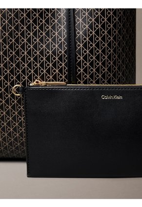 Bolso Negro Tote Pequeño Con Logo Monograma Con Bolsito Calvin Klein